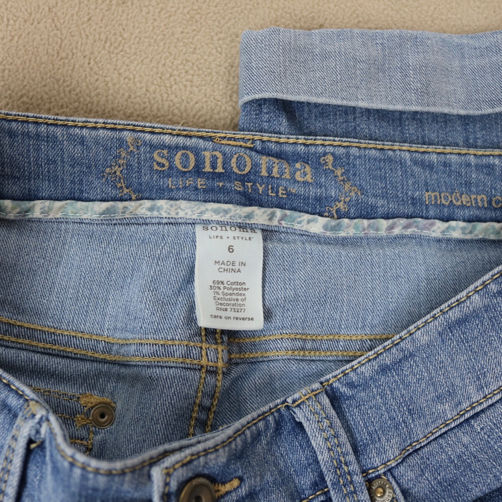 Sonoma Capris Sz 6